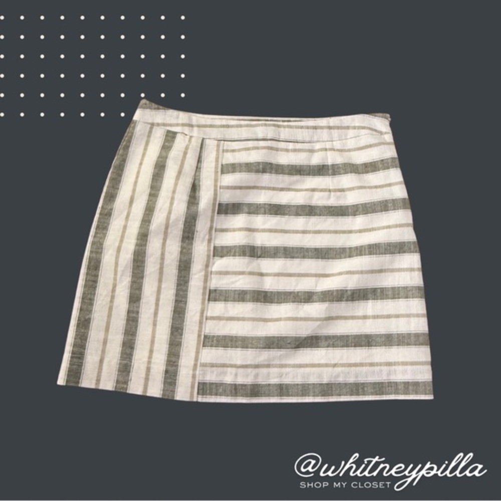 North End Linen Blend Skirt Gray, Tan & White Stripe above the knee Women’s L